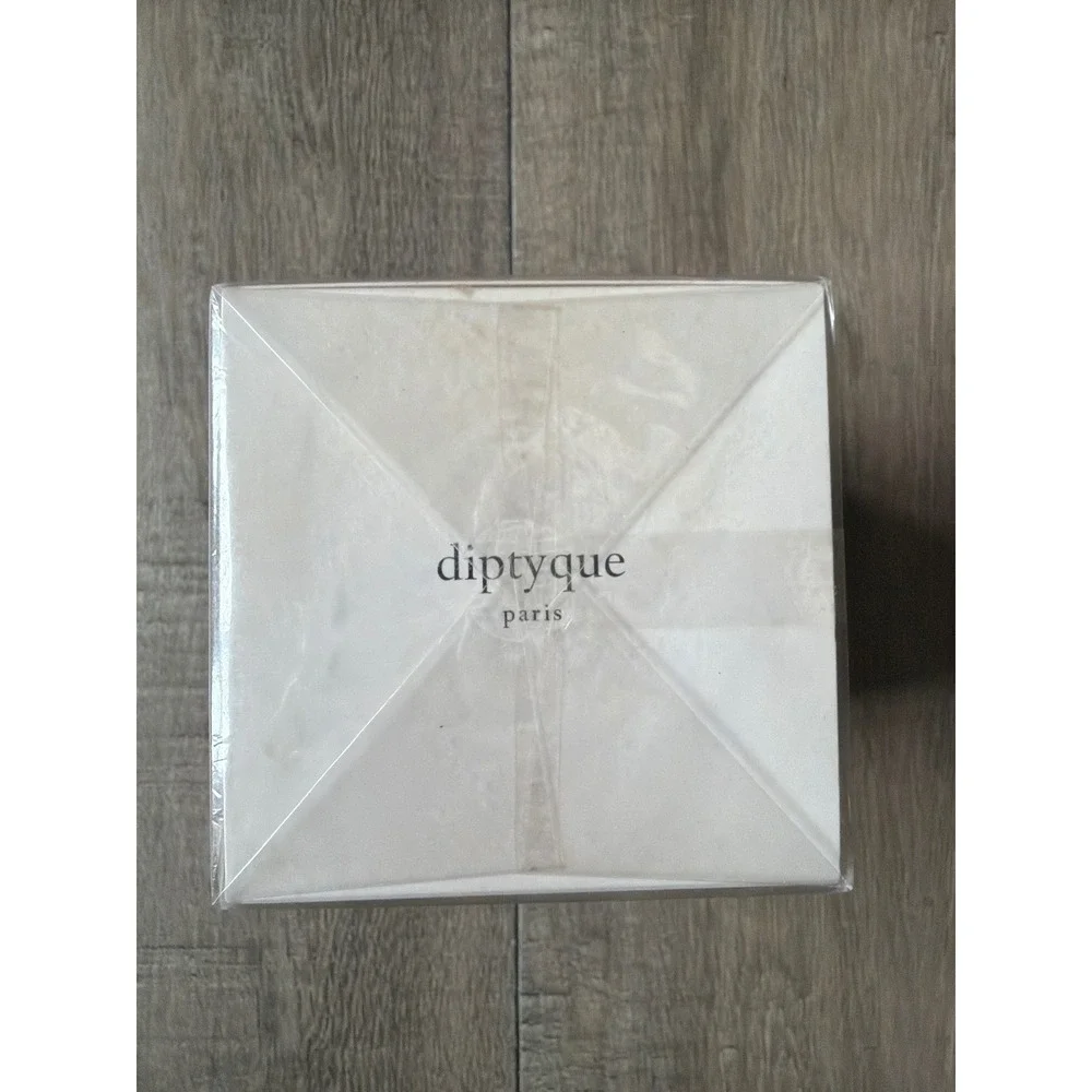 diptyque benjoin scented